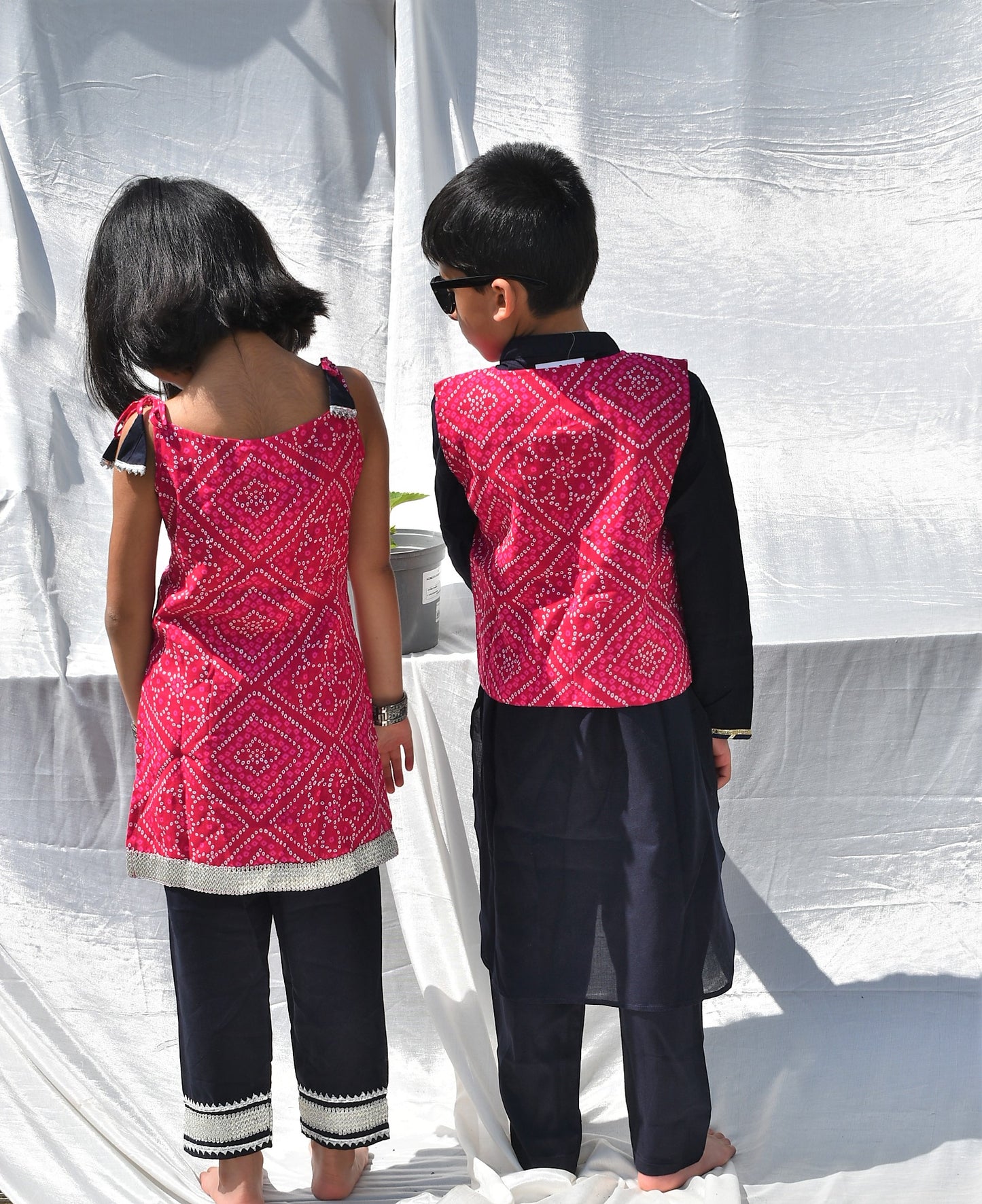 Bhandhani Boys Set of 3 - Kurta Payjama and Jacket