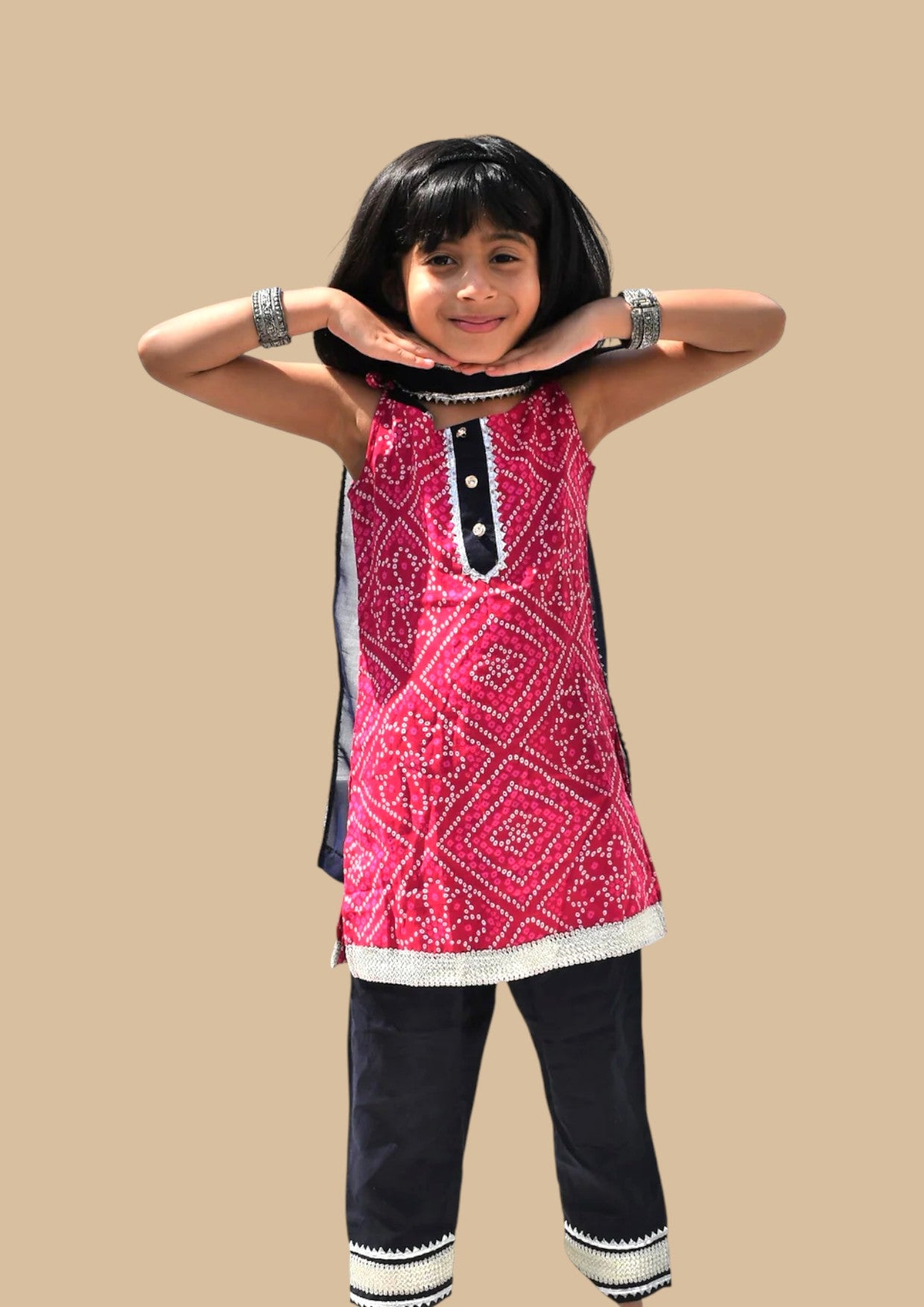 Bhandhani Girls Suit Set of 3 - Kurta Payjama and Dupatta